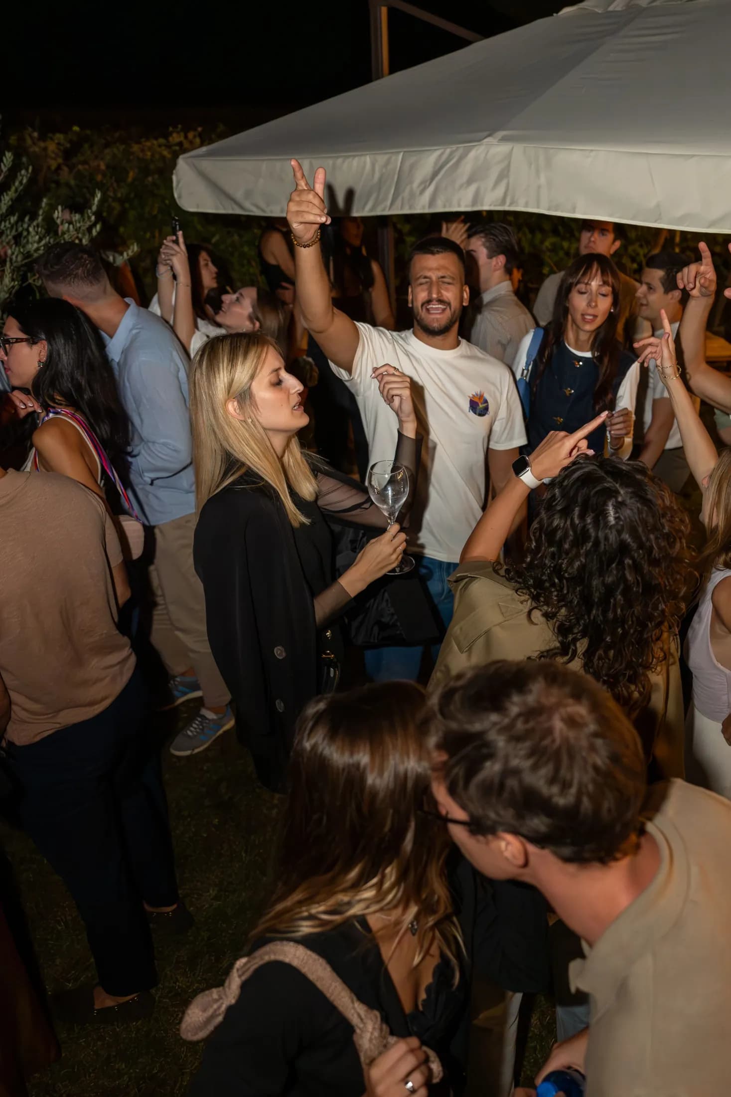 Apericena gastronomico in Franciacorta con dj set — foto 1